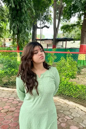 🔥 Book Shaista - Hot 25yo Escort in Thakurganj, Lucknow 💋