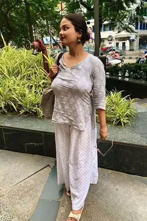 🔥 Call Paridhi - Hot 26yo Lady in Hazratganj, Lucknow 💋