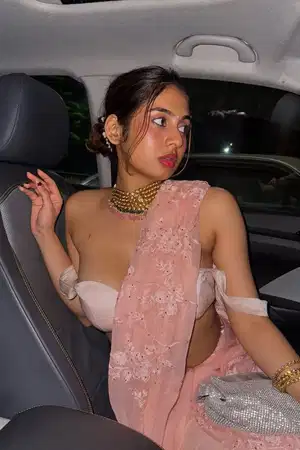 🔥 Book Chhavi - Sexy 19yo Escort in Alambagh, Lucknow 💋