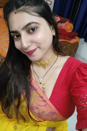 💋 Meet Husna | 29yo Beauty in Lucknow 🔥