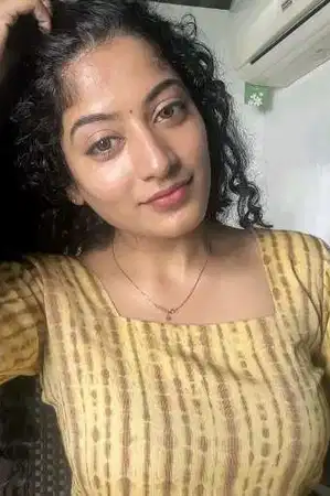 ❤️ Tanishka - Curvy & Seductive Call Girl Lucknow 💦